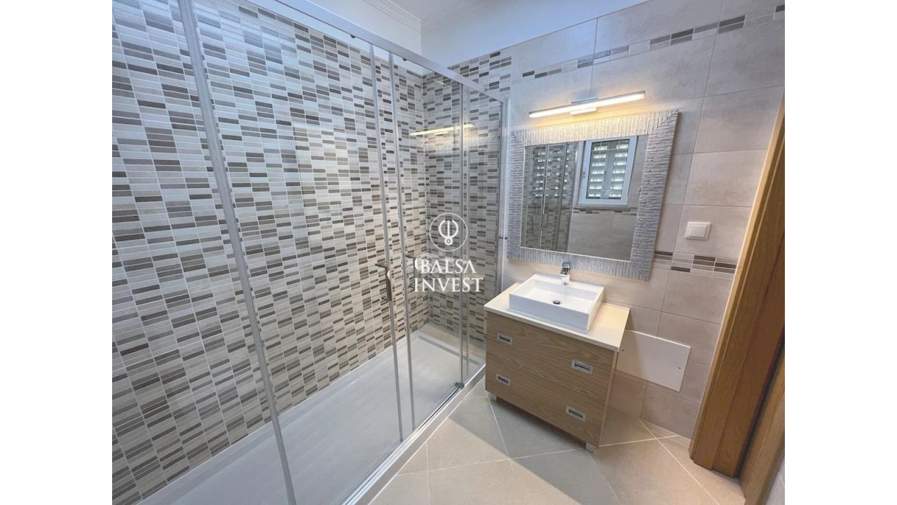 Moradia T6 para Venda em Tavira (Santa Maria e Santiago) Foto 37