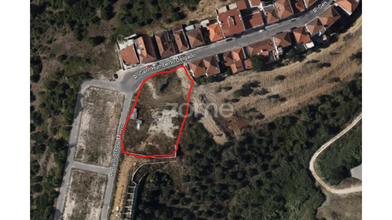 Terreno para Venda em Marvila, Ribeira Santarém, São Salvador, São Nicolau Foto 1