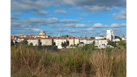 Terreno para Venda em Marvila, Ribeira Santarém, São Salvador, São Nicolau