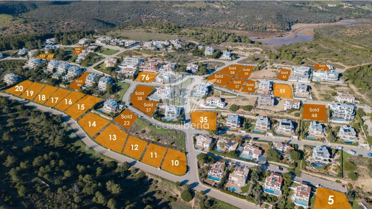 Terreno para Venda em Budens Foto 9