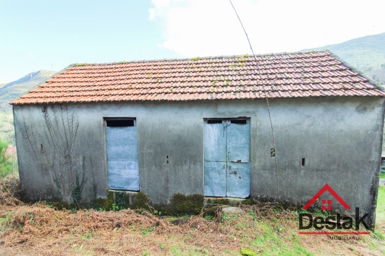 Terreno para Venda em Carvalhais e Candal Foto 7