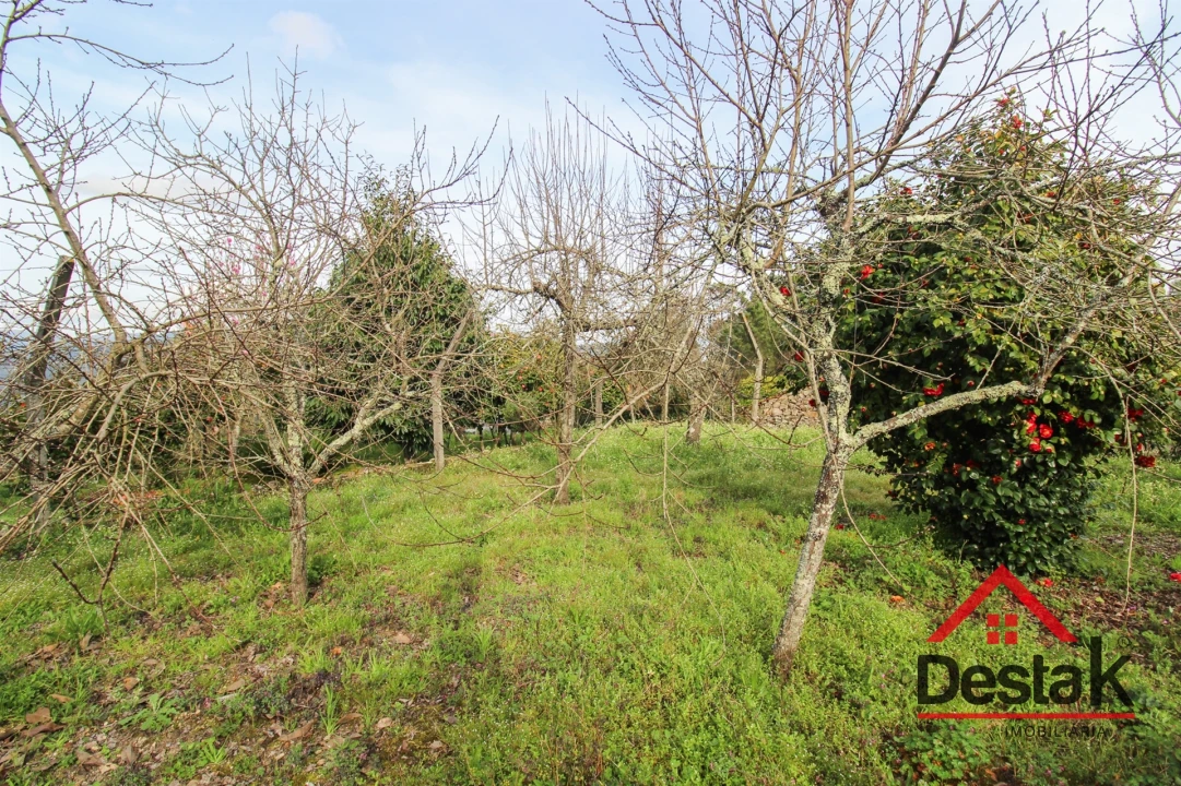 Moradia T3 para Venda em Arcozelo das Maias Foto 29