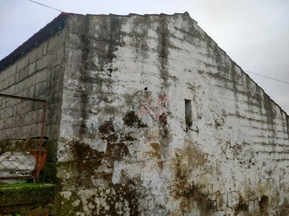 Moradia T5 para Venda em Nevogilde Foto 2