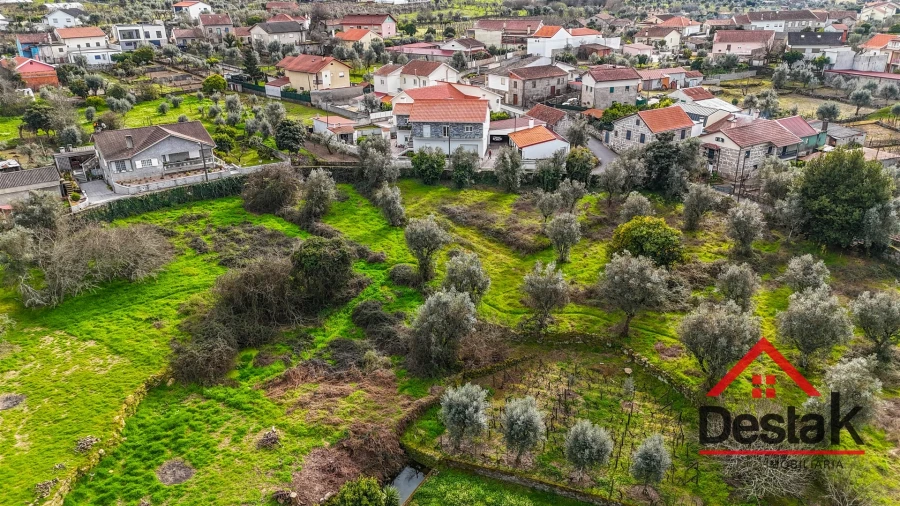 Terreno para Venda em Silgueiros Foto 4