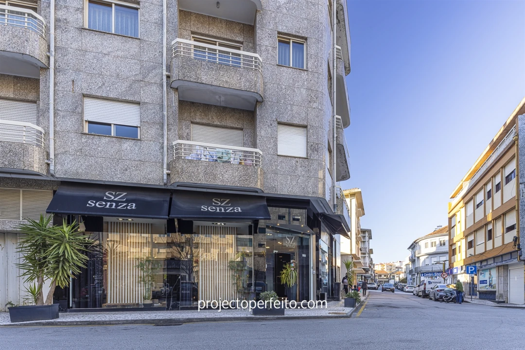 Loja para Venda em São João da Madeira Foto 2
