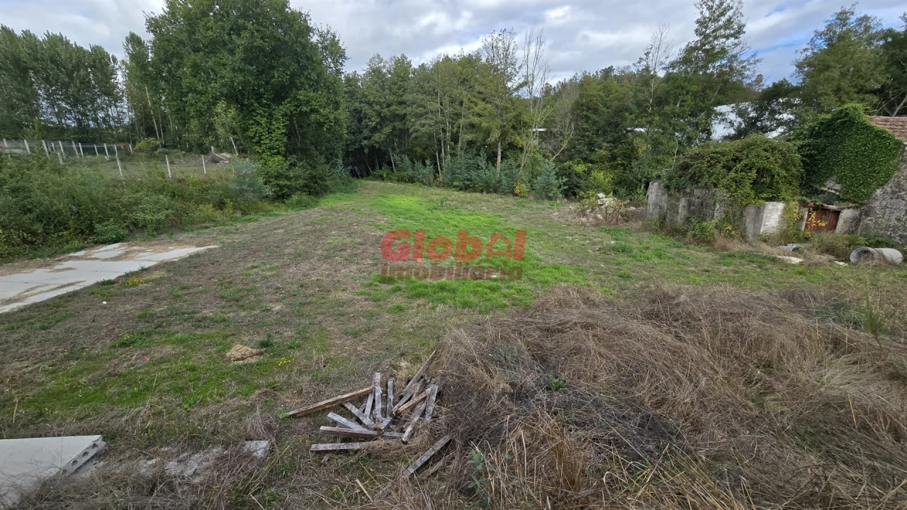 Terreno para Venda em Fragosela Foto 5