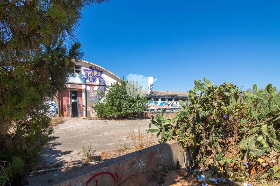 Terreno para Venda em Quelfes Foto 4