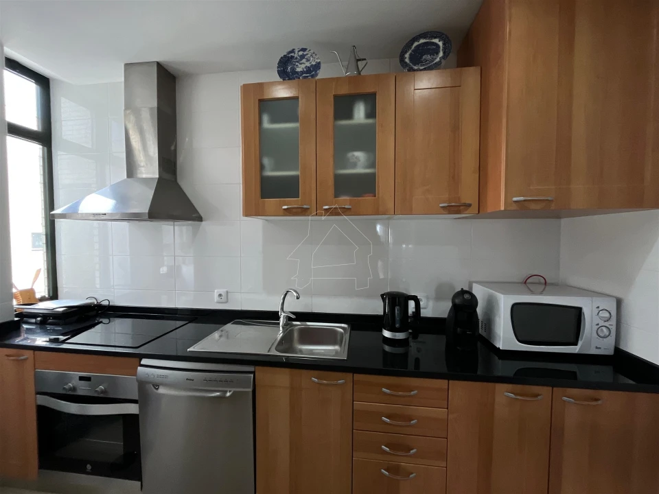 Apartamento T2 para Venda em Esmoriz Foto 3