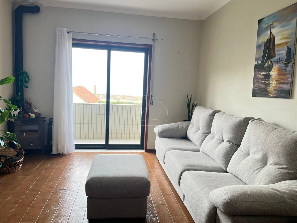 Apartamento T2 para Venda em Esmoriz Foto 2