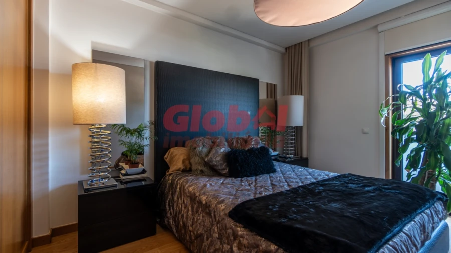 Apartamento T2 para Venda em Viseu Foto 5