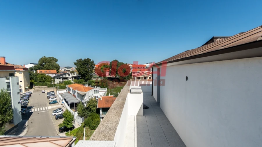 Apartamento T2 para Venda em Viseu Foto 11