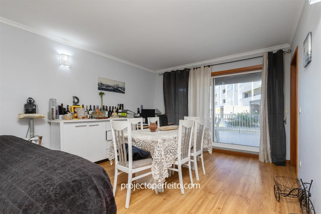 Apartamento T3 para Venda em São Felix da Marinha Foto 2