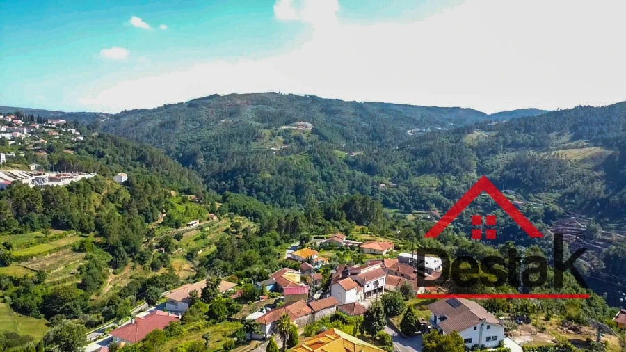 Terreno para Venda em Castro Daire Foto 10