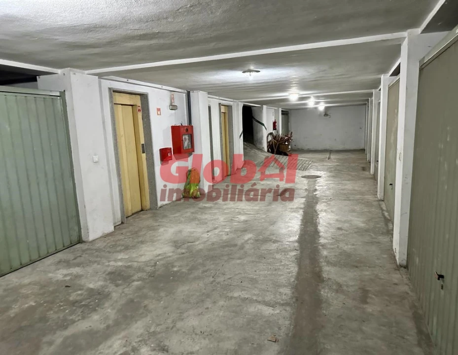 Garagem para Venda em Viseu Foto 2