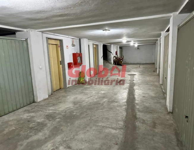 Garagem para Venda em Viseu Foto 2