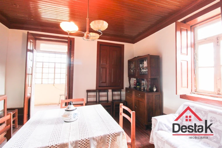 Moradia T4 para Venda em Sul Foto 19