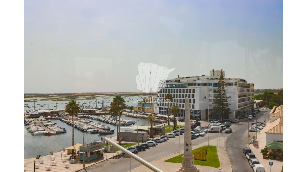 Apartamento T3 para Venda em Faro (Sé e São Pedro) Foto 11