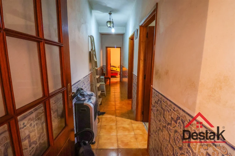 Moradia T5 para Venda em Cabril Foto 11