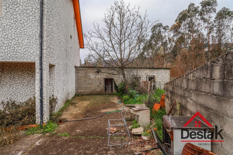 Moradia T5 para Venda em Cabril Foto 15