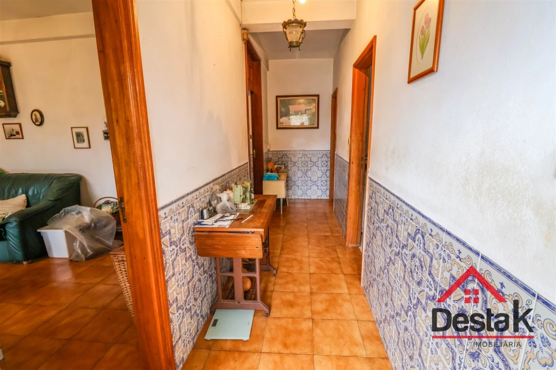 Moradia T5 para Venda em Cabril Foto 9