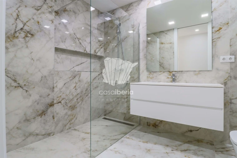 Apartamento T2 para Venda em Lagos (São Sebastião e Santa Maria) Foto 14