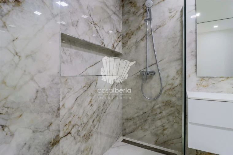Apartamento T2 para Venda em Lagos (São Sebastião e Santa Maria) Foto 12