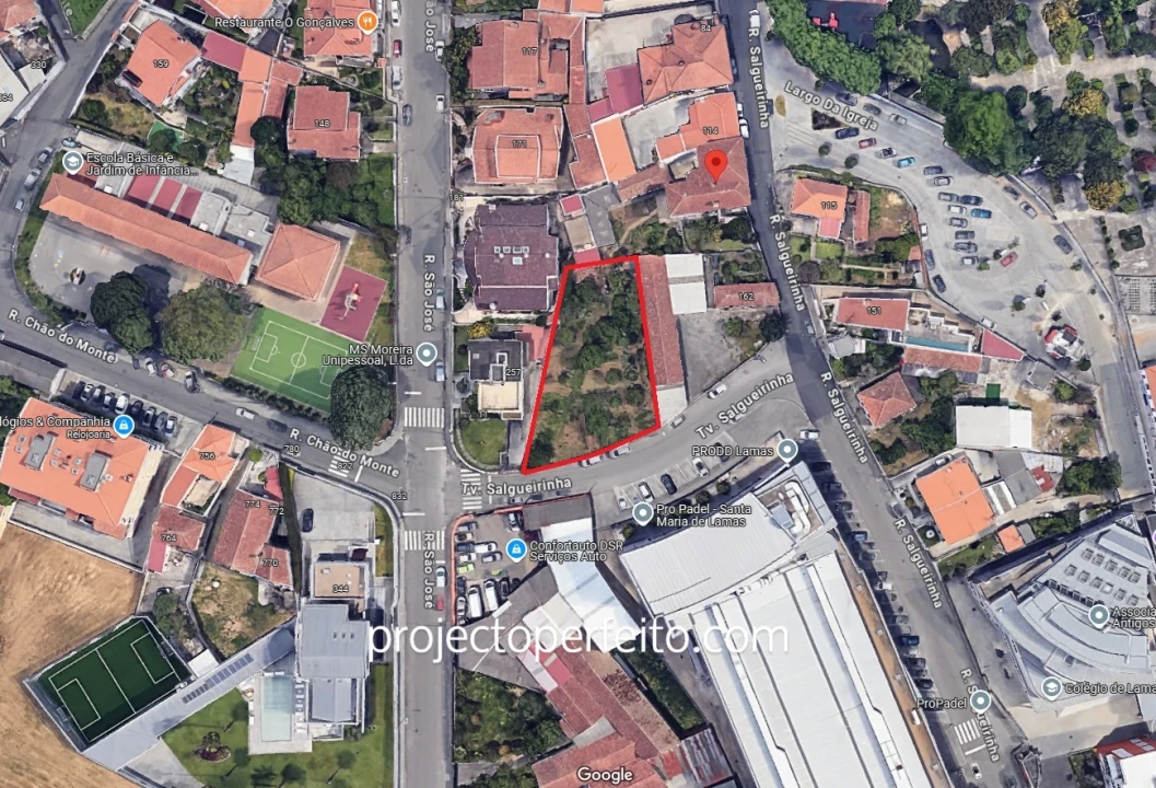 Terreno para Venda em Santa Maria de Lamas Foto 5