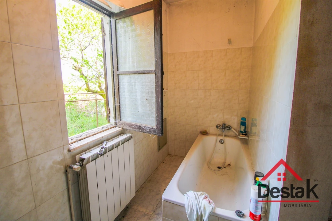 Moradia T6 para Venda em São Pedro do Sul, Várzea e Baiões Foto 18