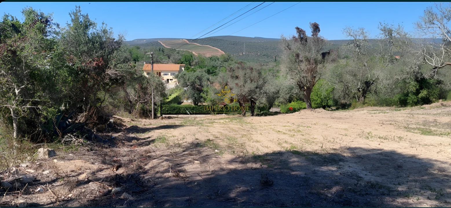 Terreno para Venda em Paderne Foto 2