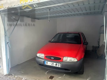 Garagem para Venda em Castelo Branco