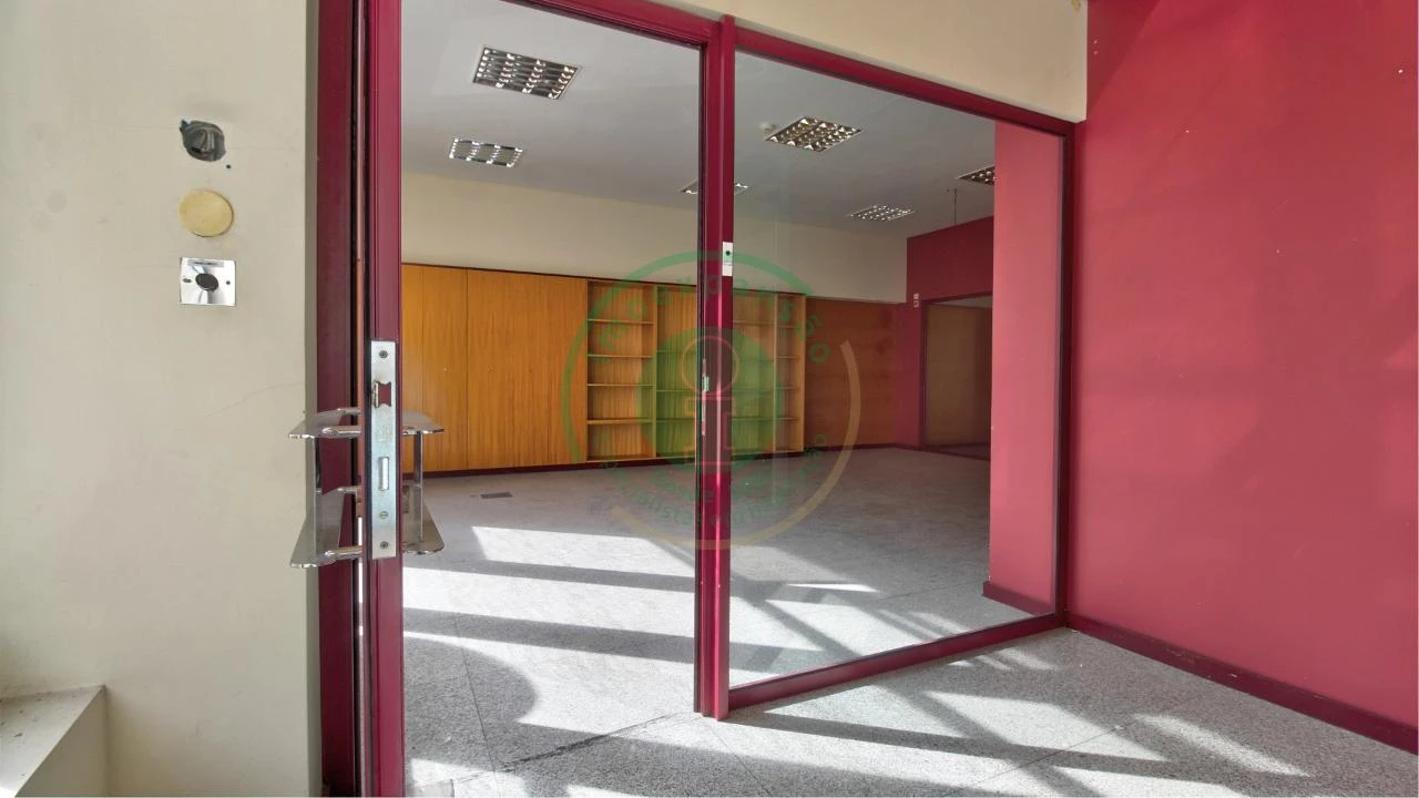 Negócio para Venda em Buarcos Foto 1