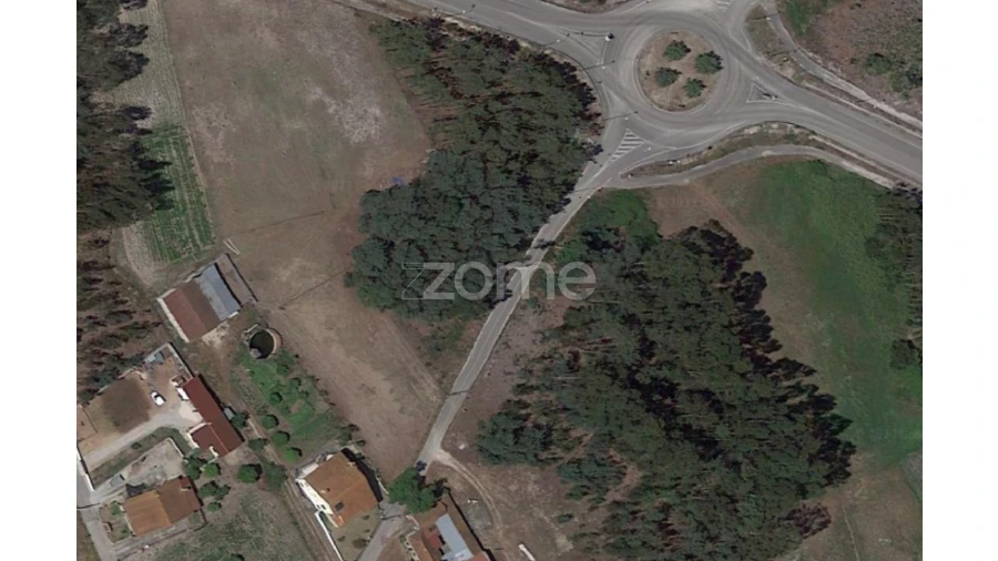 Terreno para Venda em Sanguinheira Foto 3