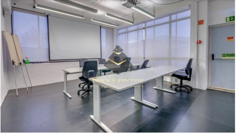 Negócio para Arrendamento em Tornada e Salir do Porto Foto 27