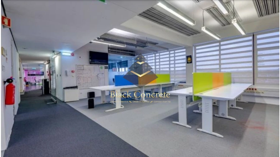 Negócio para Arrendamento em Tornada e Salir do Porto Foto 13