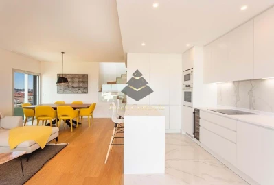 Apartamento T3 para Venda em Alcochete