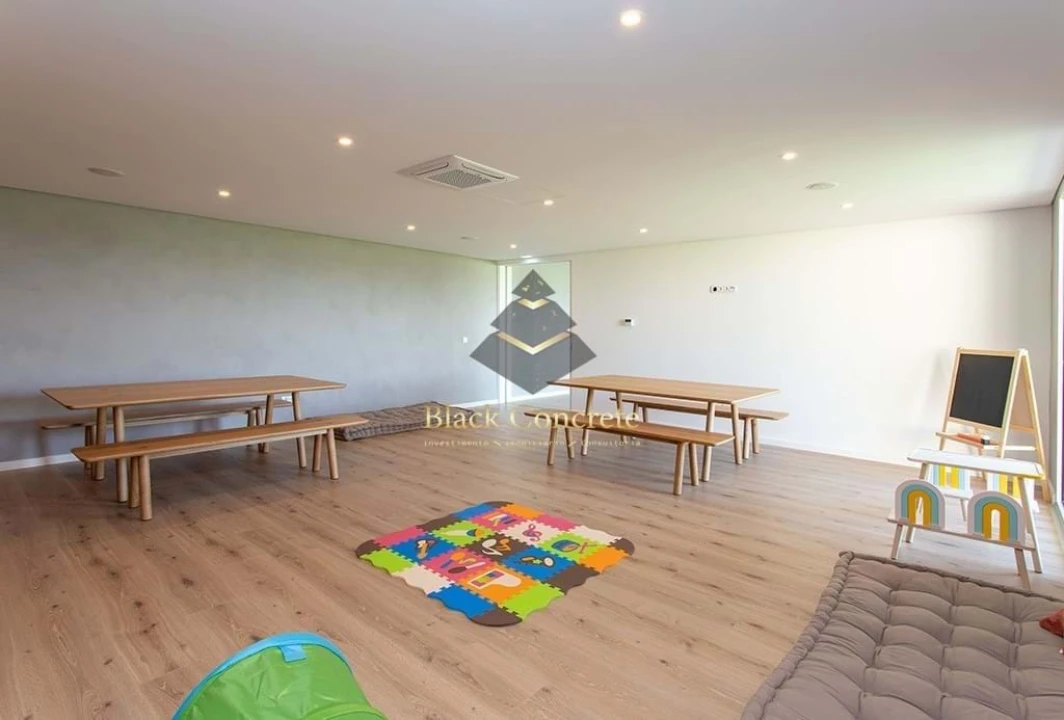 Apartamento T3 para Venda em Alcochete Foto 10