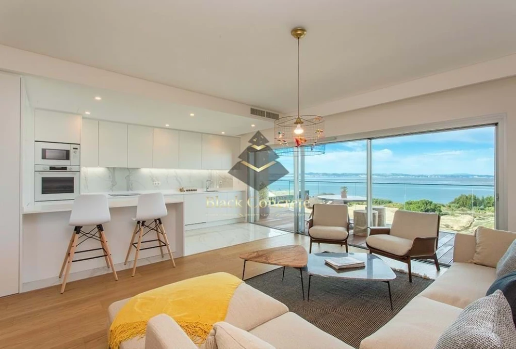 Apartamento T3 para Venda em Alcochete Foto 1