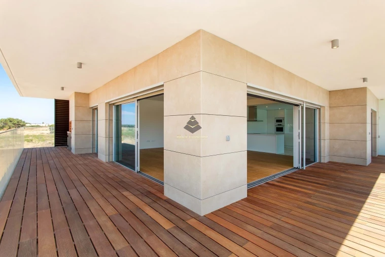 Apartamento T3 para Venda em Alcochete Foto 23