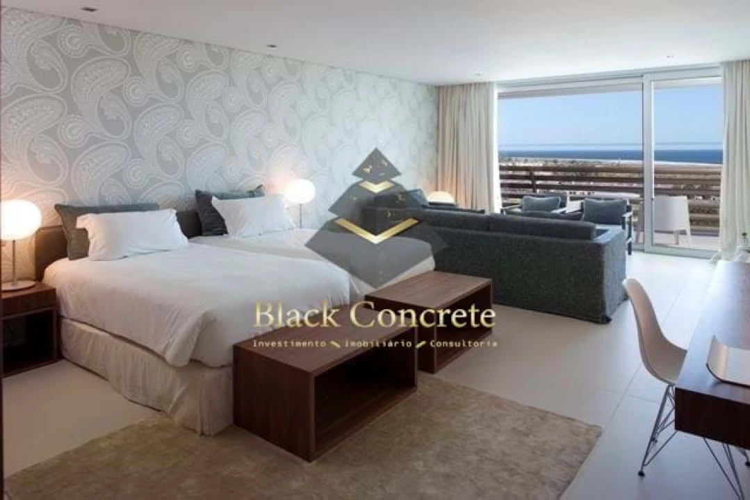 Apartamento T1 para Venda em Carvalhal Foto 1