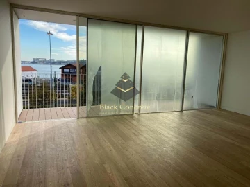 Apartamento T4 para Venda em Misericórdia