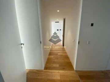 Apartamento T4 para Venda em Misericórdia