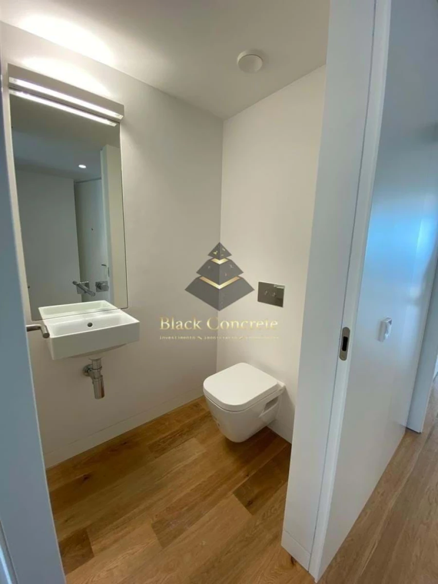 Apartamento T4 para Venda em Misericórdia Foto 18