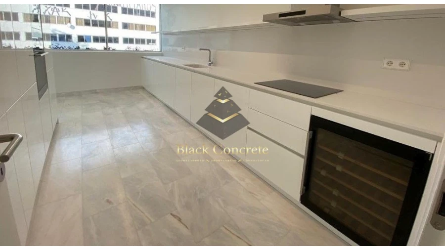 Apartamento T5 para Venda em Misericórdia Foto 17