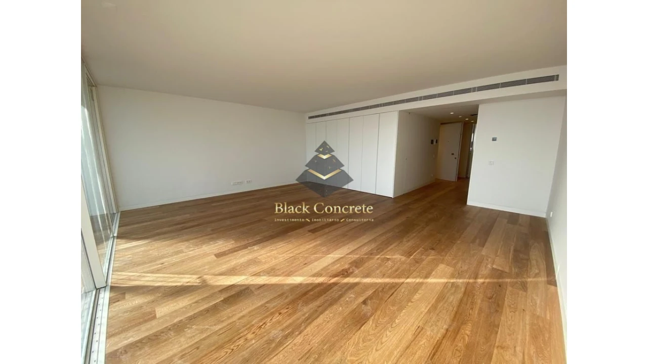 Apartamento T5 para Venda em Misericórdia Foto 6