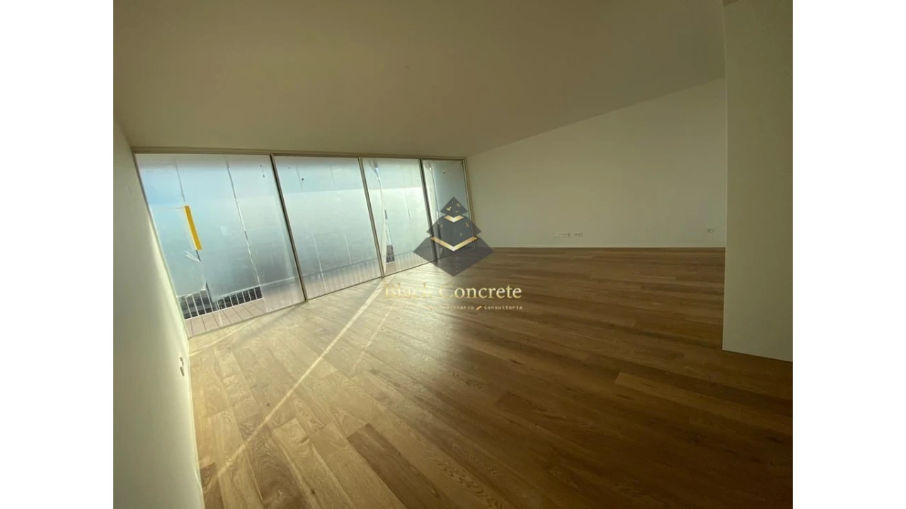 Apartamento T5 para Venda em Misericórdia Foto 7