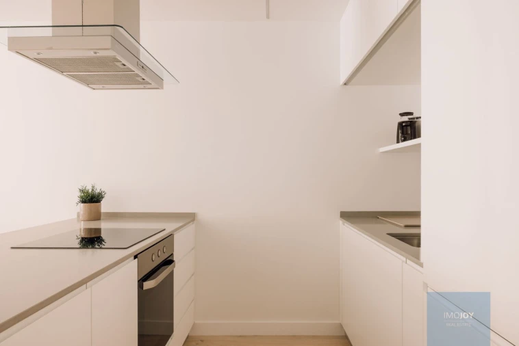 Apartamento T3 para Venda em Arroios Foto 12