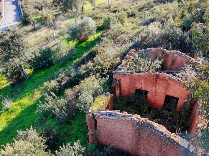 Terreno Misto para Venda em Alferce Foto 3