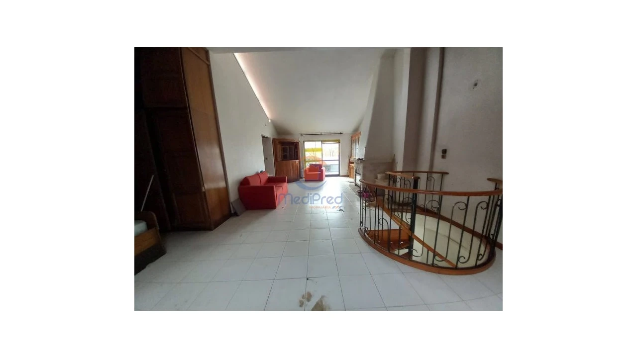 Apartamento T3 para Venda em Costa da Caparica Foto 18