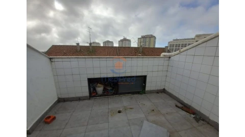 Apartamento T3 para Venda em Costa da Caparica