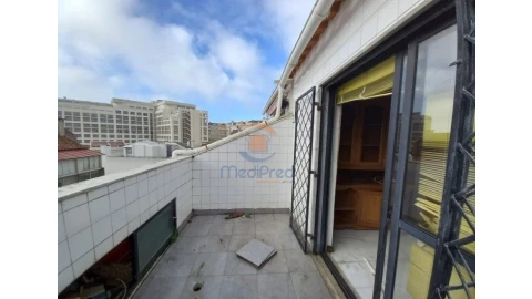 Apartamento T3 para Venda em Costa da Caparica